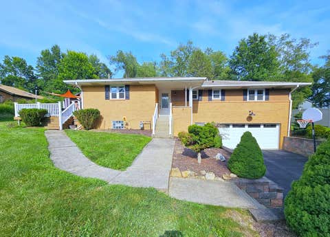 Photo for 145 Brookdale Circle