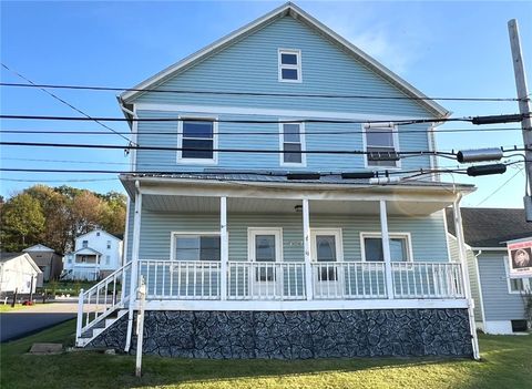 Photo of 307 Lambert St, Central City, PA 15926 (MLS # 1724016)