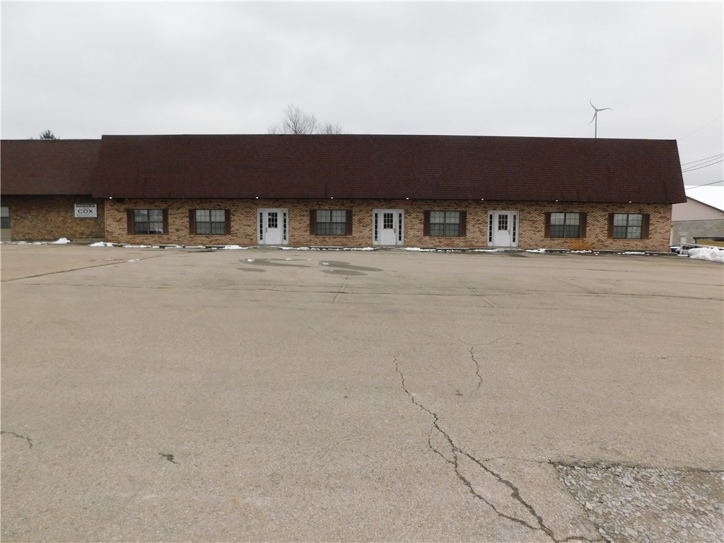 Photo 1 of 5 — 72 N Gallatin Avenue, Uniontown, PA 15401
