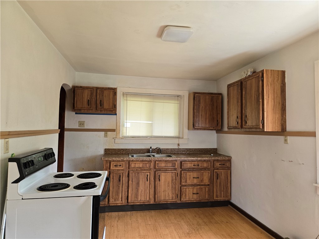 1204 Reeves Avenue Ave, Monessen, Pennsylvania image 4