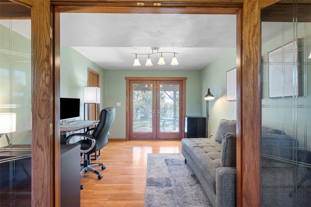 McCandless, Pennsylvania 15237, United States, 3 Bedrooms Bedrooms, ,2 BathroomsBathrooms,Residential,Contingent,114188