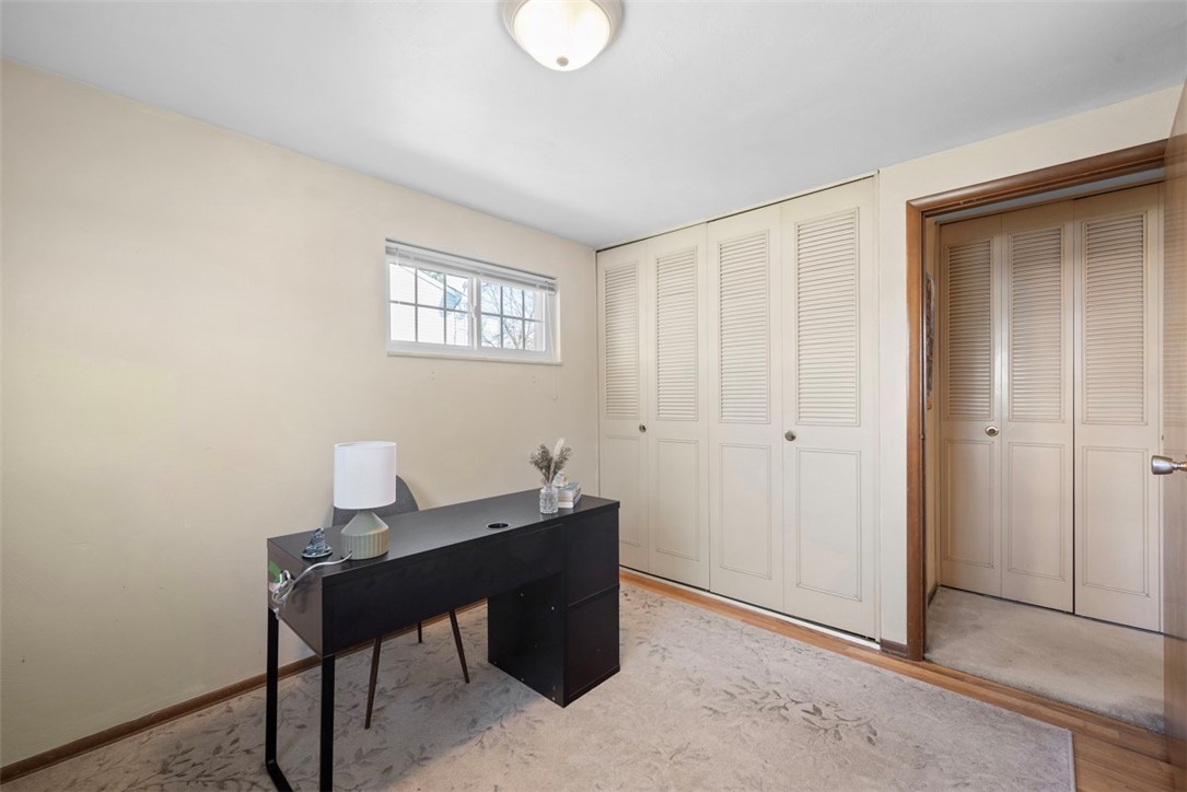 McCandless, Pennsylvania 15237, United States, 3 Bedrooms Bedrooms, ,2 BathroomsBathrooms,Residential,Contingent,114188