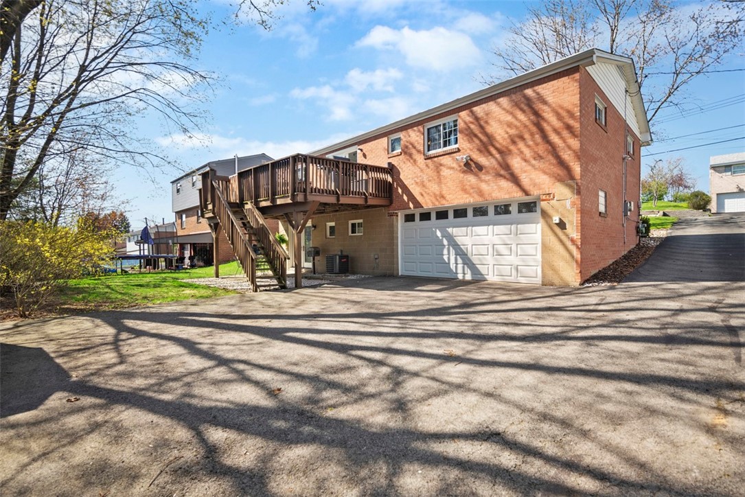 McCandless, Pennsylvania 15237, United States, 3 Bedrooms Bedrooms, ,2 BathroomsBathrooms,Residential,Contingent,114188