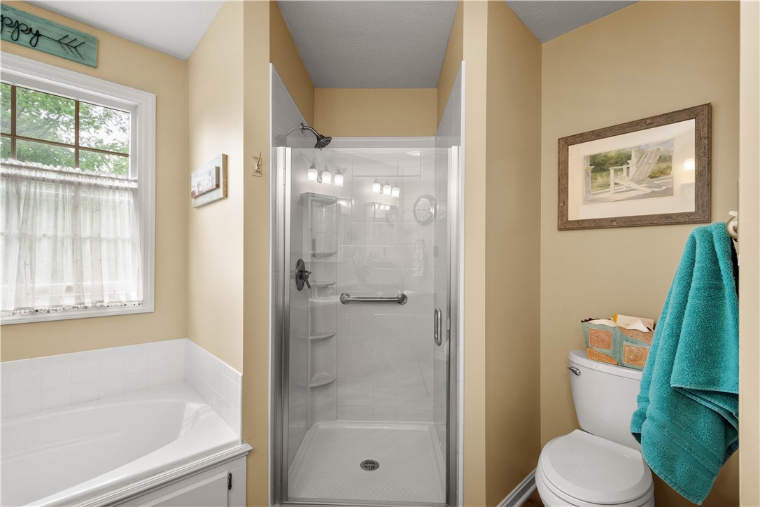 5743 Villahaven Dr Dr, Bethel Park, Pennsylvania image 24
