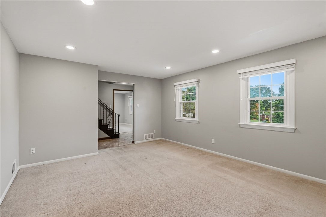 1349 Sturdy Oak Dr