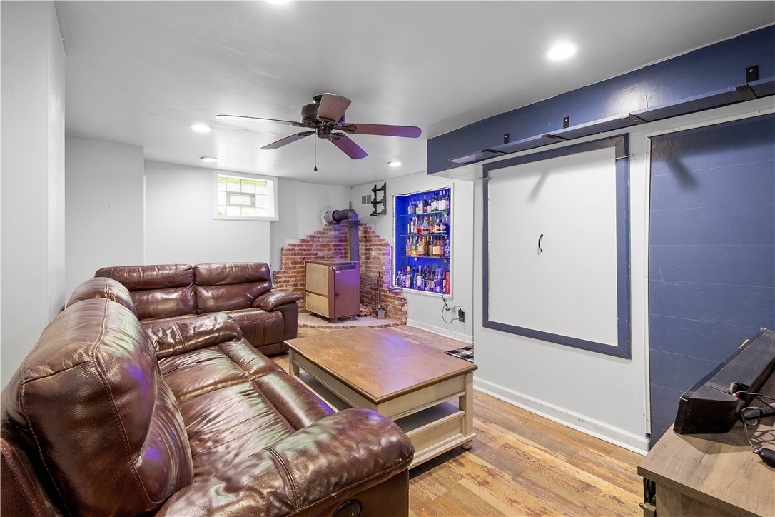 208 Lacock St St, Canton, Pennsylvania image 22