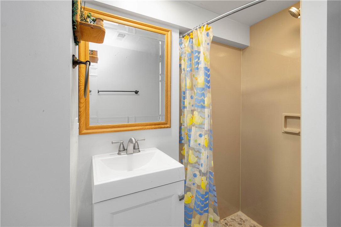 208 Lacock St St, Canton, Pennsylvania image 25