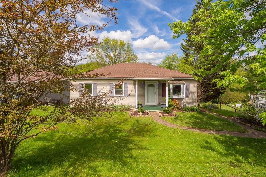 208 Lacock St St, Canton, Pennsylvania image 1