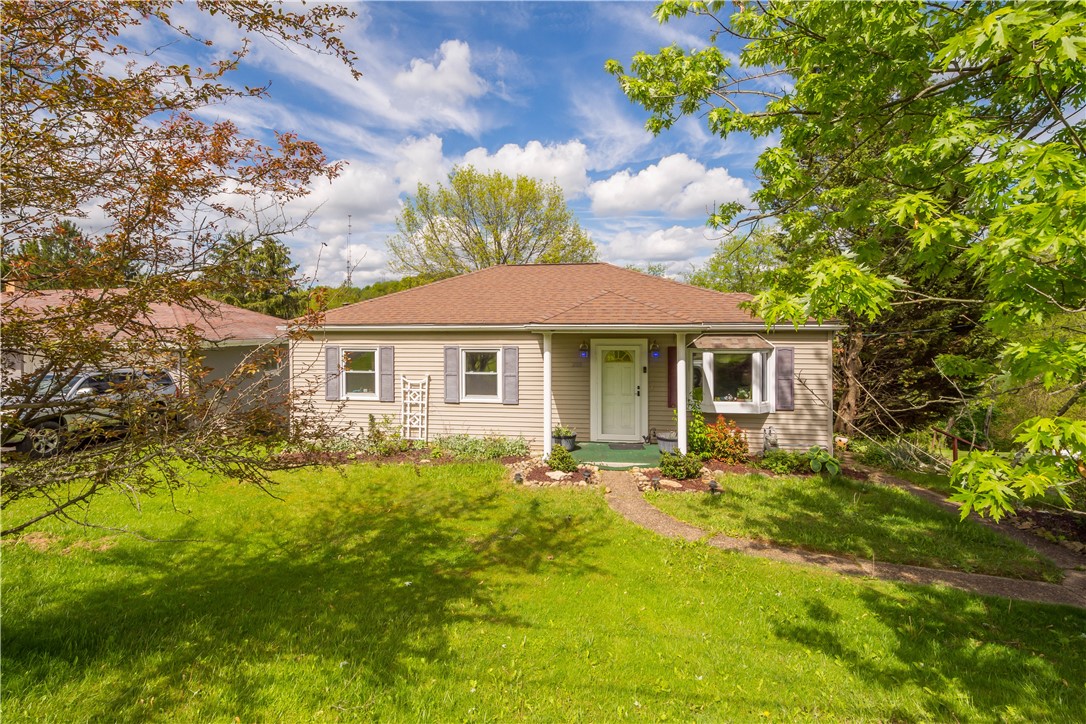 208 Lacock St St, Canton, Pennsylvania image 2