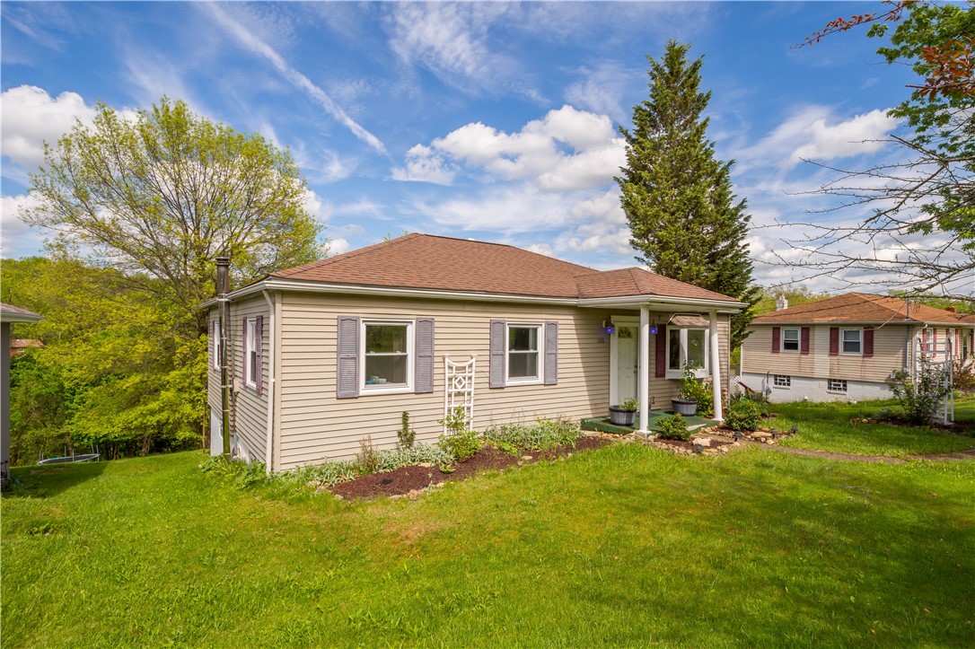 208 Lacock St St, Canton, Pennsylvania image 3