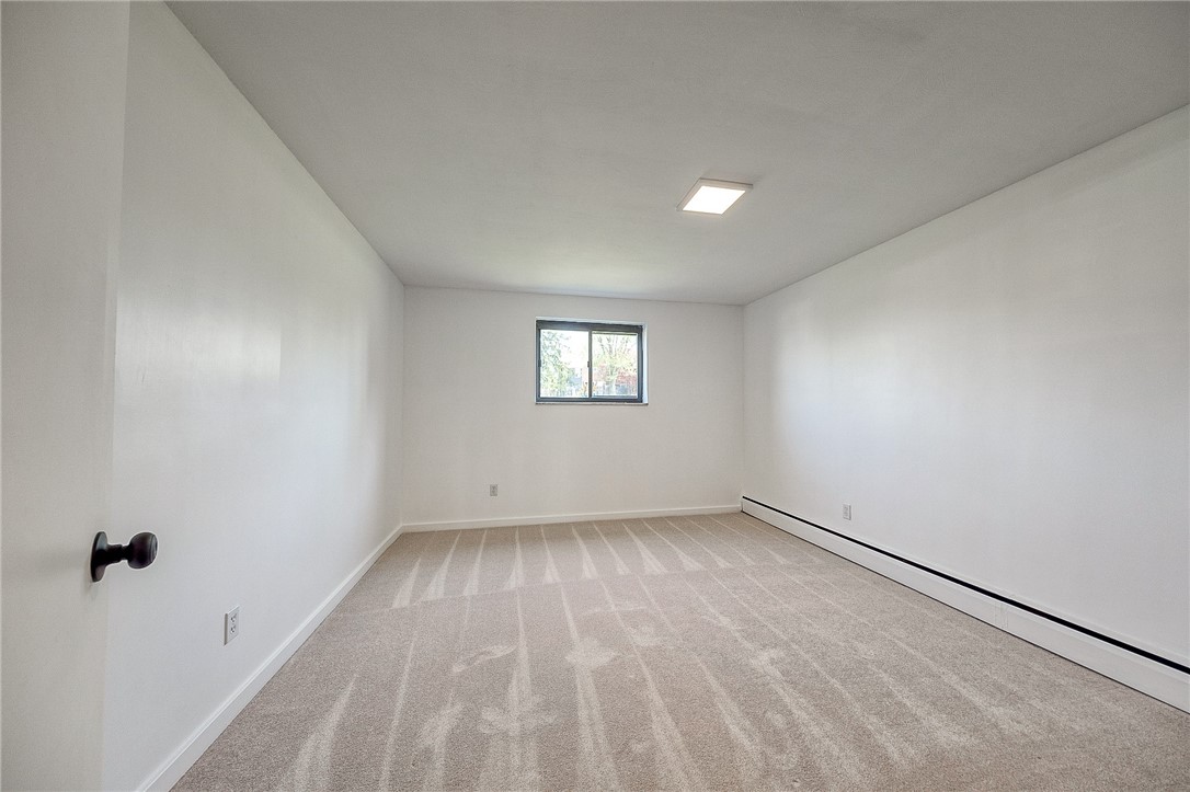 1367 Foxwood Dr Dr, Monroeville, Pennsylvania image 19