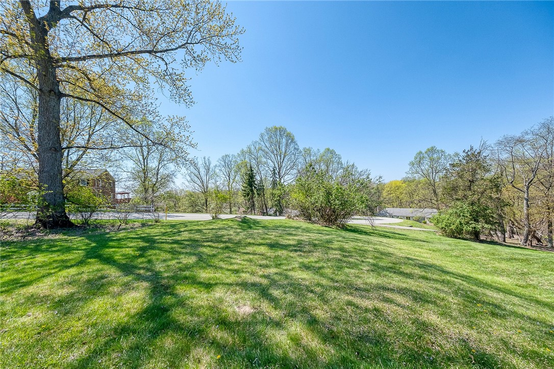 1367 Foxwood Dr Dr, Monroeville, Pennsylvania image 31
