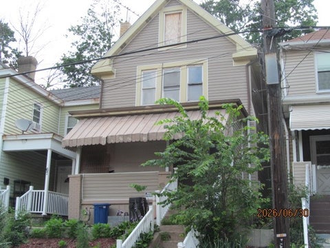 Photo of 69 Pasadena St, Pittsburgh, PA 15211 (MLS # 1763244)