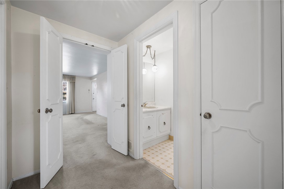 5313 Fieldcrest Drive Dr, Whitehall, Pennsylvania image 18