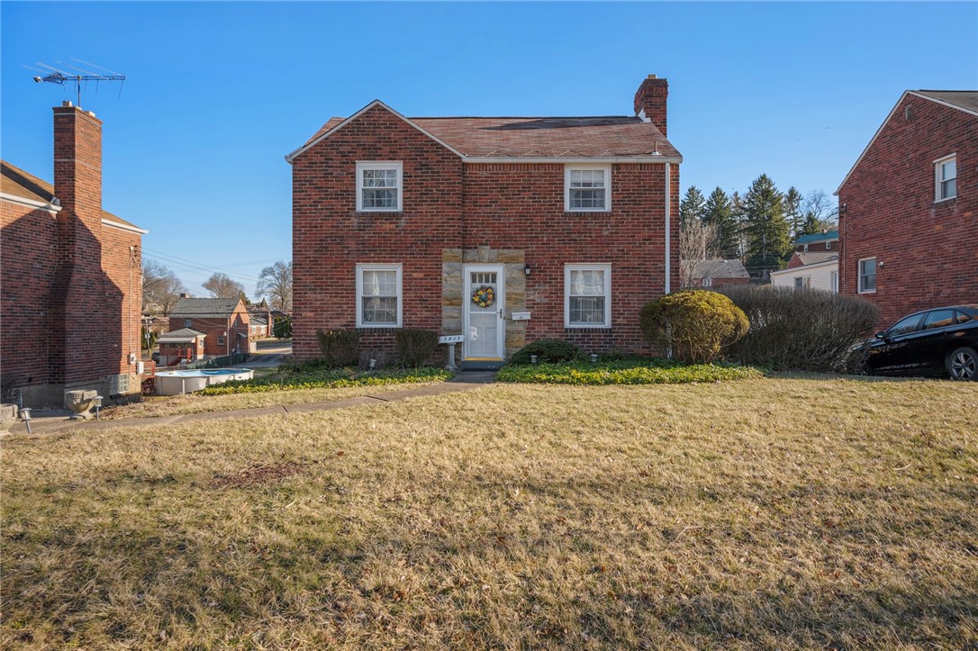 5313 Fieldcrest Drive Dr, Whitehall, Pennsylvania image 1