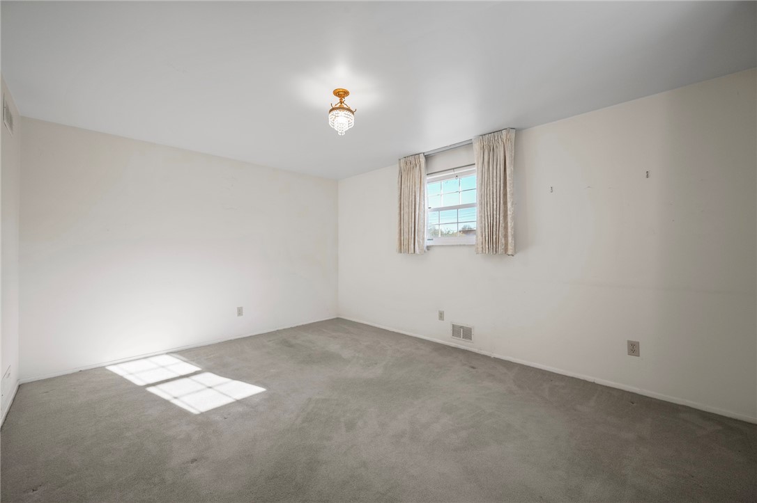 5313 Fieldcrest Drive Dr, Whitehall, Pennsylvania image 21