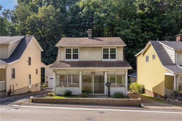 212 PROVOST RD, PITTSBURGH, PA 15227 - Image 0940a8d3404b04bee257a35a35c8ad01/2706545157