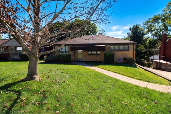 4297 E BARLIND DR, PITTSBURGH, PA 15227 - Image 094166c672d3dcafe3697952051e0dd8/151078925