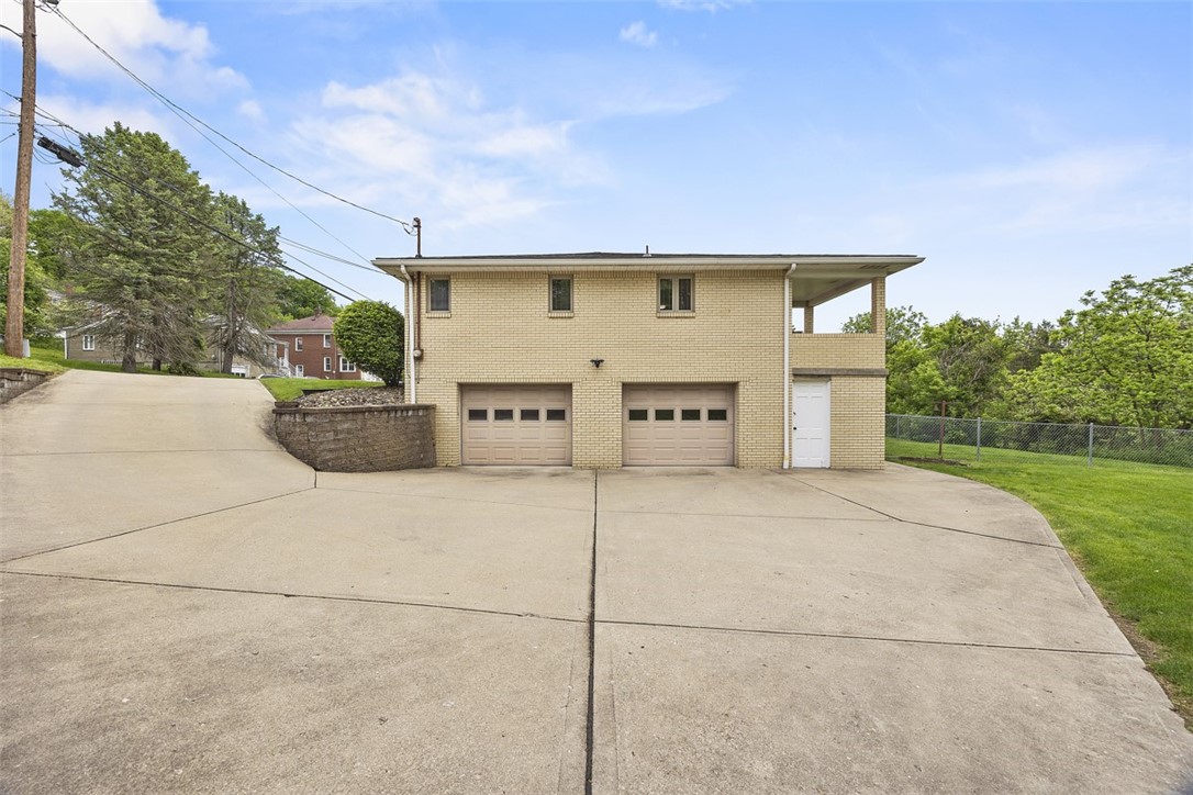 204 Ramsey Ave Ave, Bridgeville, Pennsylvania image 37