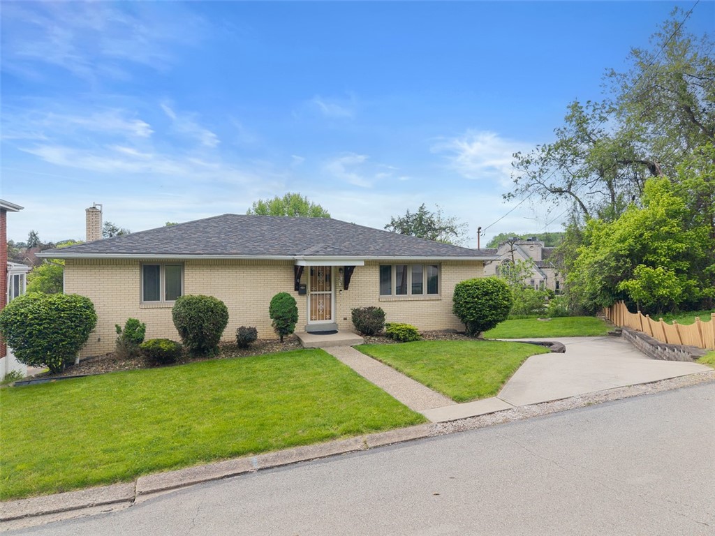 204 Ramsey Ave Ave, Bridgeville, Pennsylvania image 2
