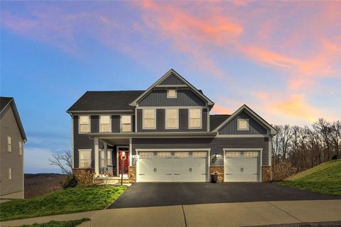 Photo of 134 Woodsman Ridge Dr, Zelienople, PA 16063 (MLS # 1747095)