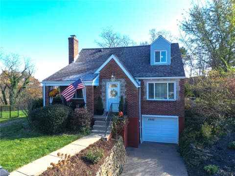 Photo for 8982 Eastview Drive