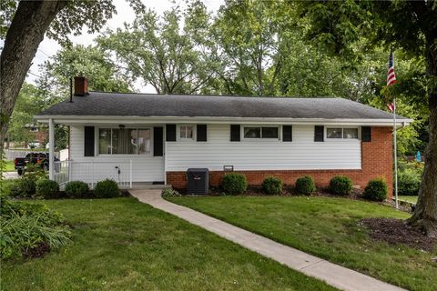 433 Wyndhurst Drive Moon/Crescent Twp PA 15108