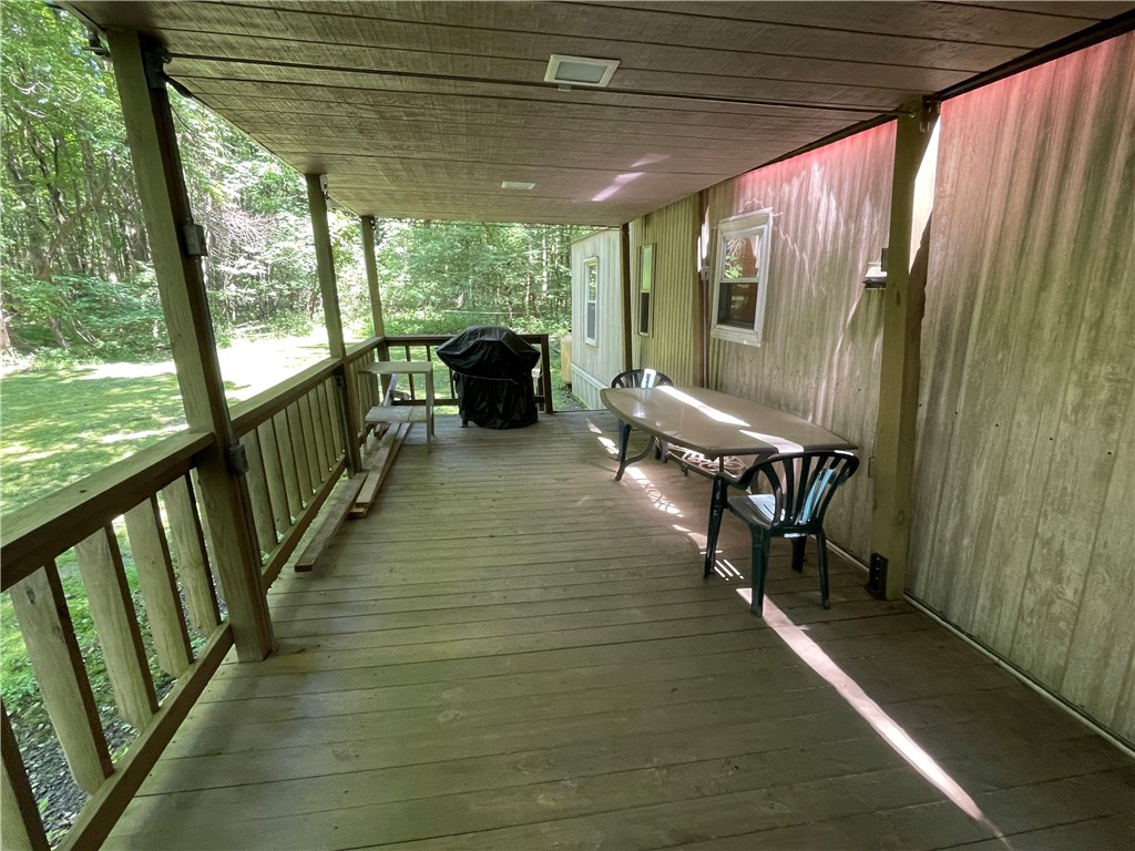 9734 Iroquois Trail