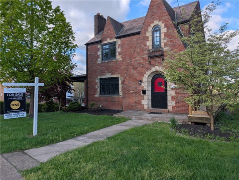 Photo of 2806 Main St, Homestead, PA 15120 (MLS # 1749884)