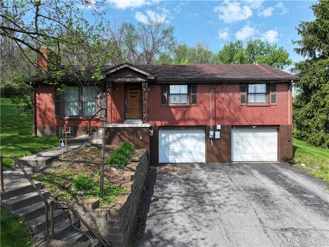 Photo of 204 Pike St, Pittsburgh, PA 15235 (MLS # 1751921)