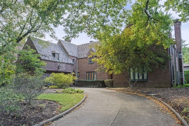 Photo 1 of 46 — 5914 Braeburn Place, Squirrel Hill, PA 15232