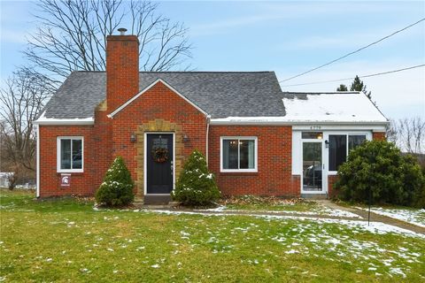 Photo of 4779 King Road, Allison Park, PA 15101 (MLS # 1733186)