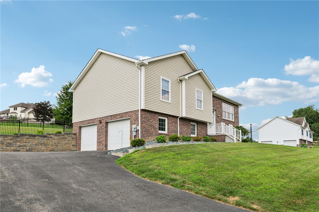 196 Weathervane Dr
