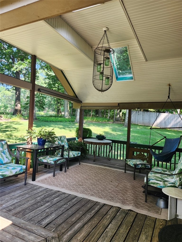 108 Needham Dr