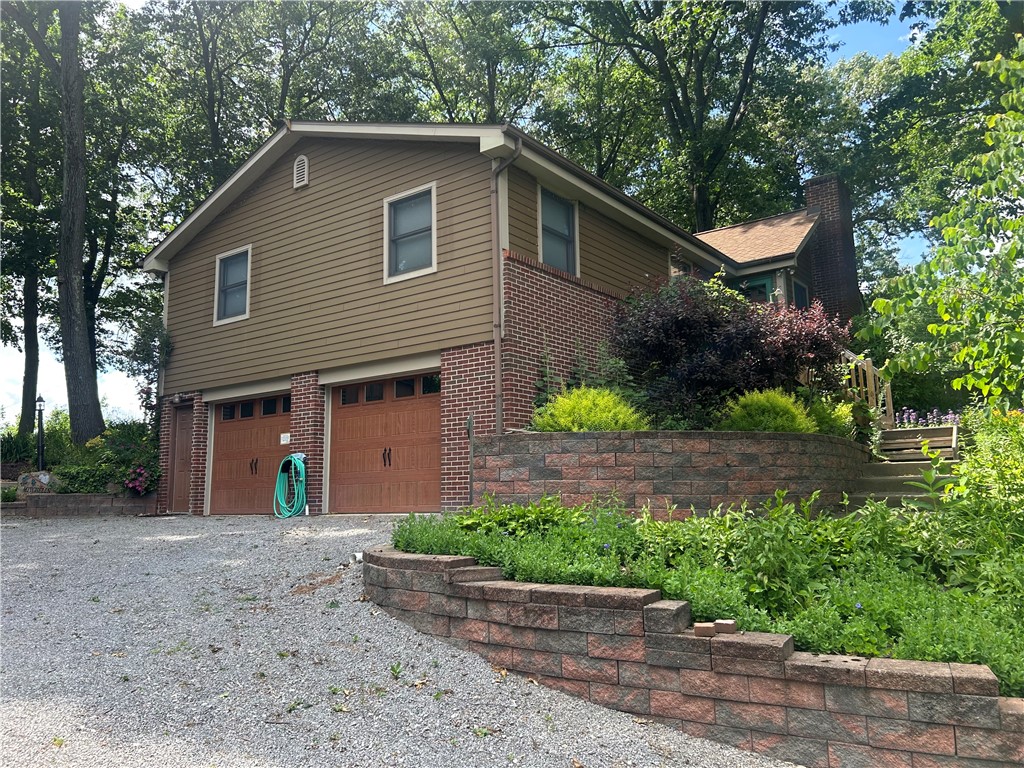 108 Needham Dr