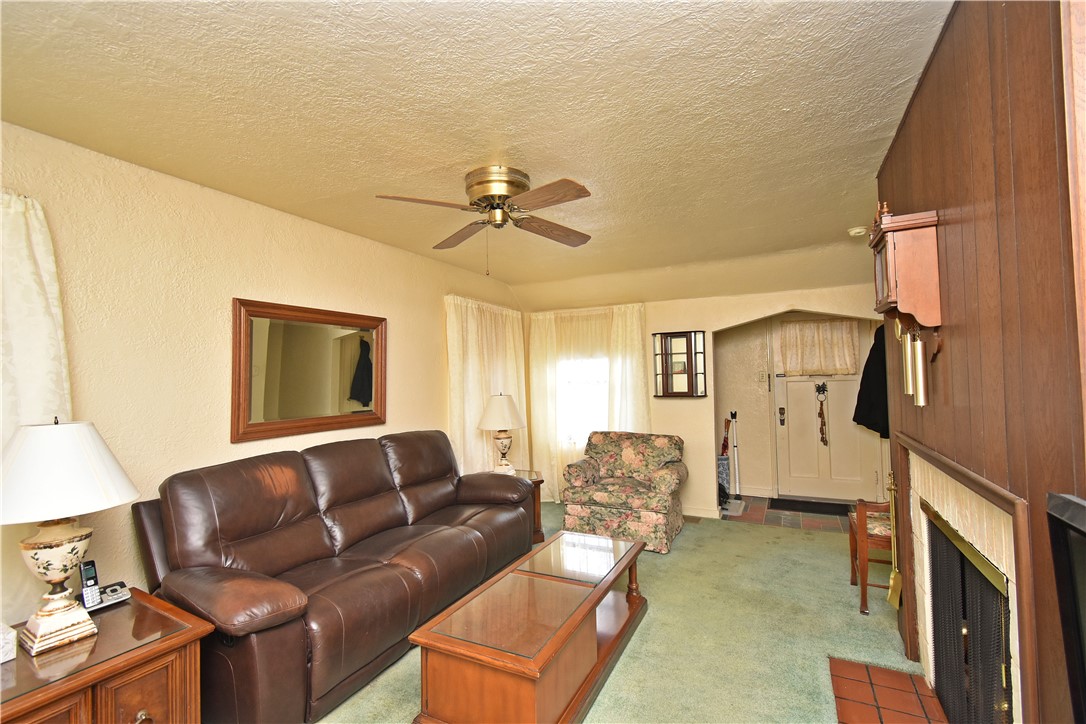 4034 Meadowbrook Blvd Blvd, Brentwood, Pennsylvania image 5