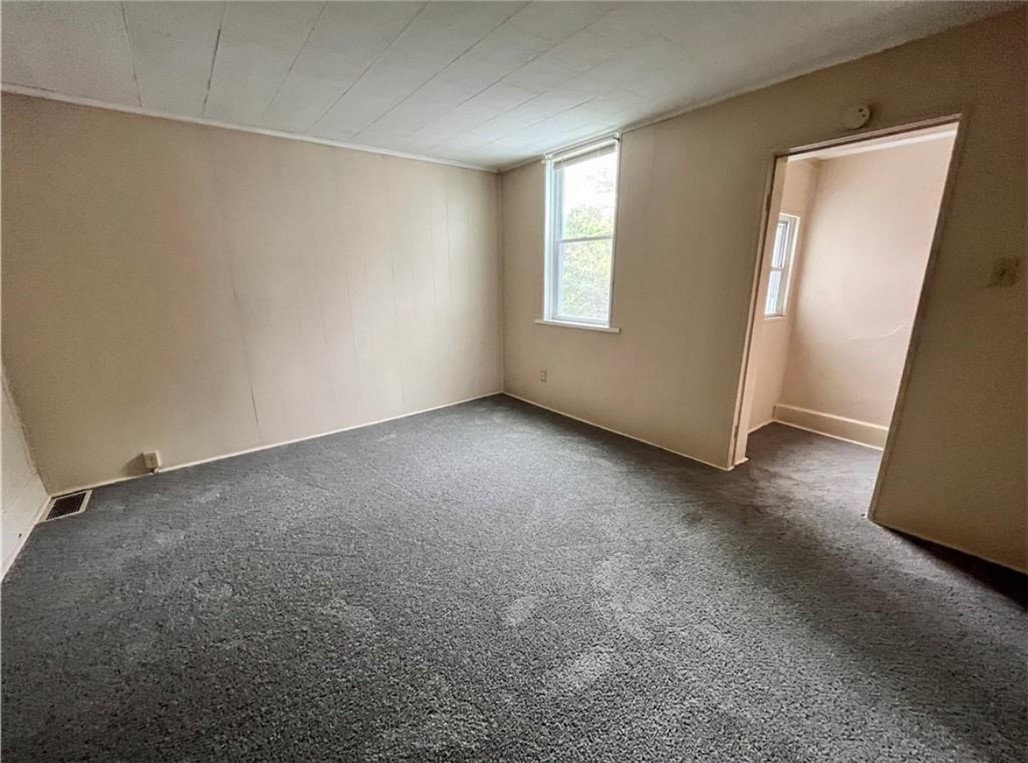 Ellwood City - Bea, Pennsylvania 16117, United States, 1 Bedroom Bedrooms, ,1 BathroomBathrooms,Residential,Active,116490