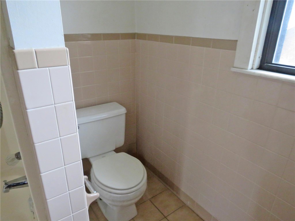 1302 Vance Ave Ave, Coraopolis, Pennsylvania image 15