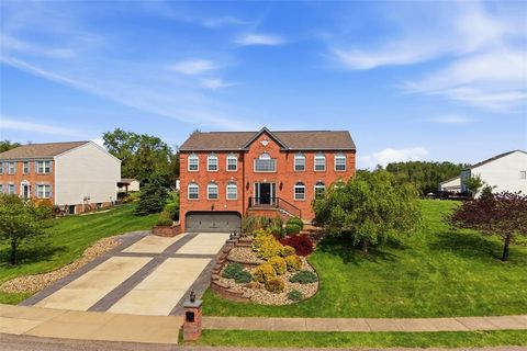 Photo of 151 Nottingham Dr, Pittsburgh, PA 15205 (MLS # 1750921)