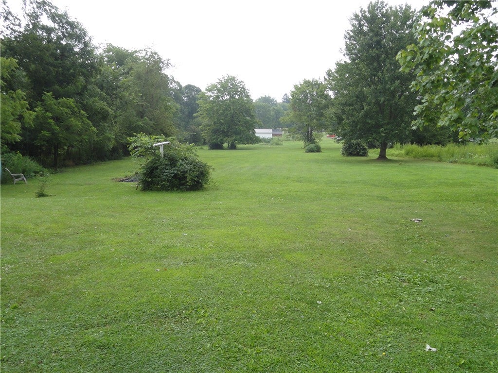 2049 Prospect Rd