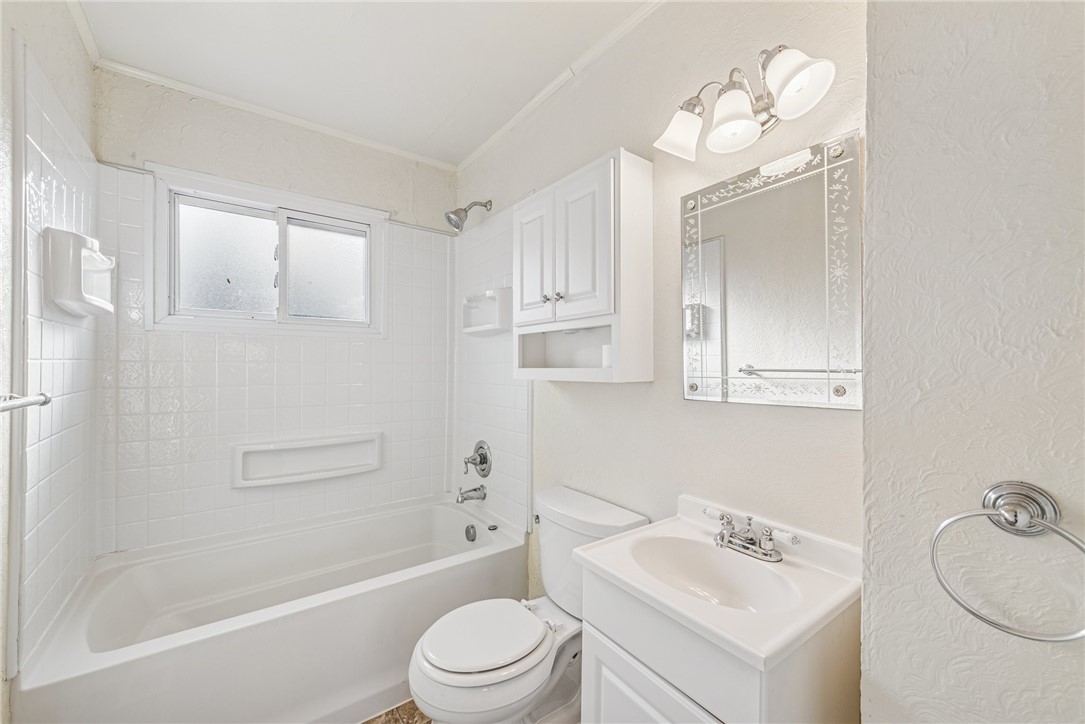 215 Summers Dr Dr, Monroeville, Pennsylvania image 17