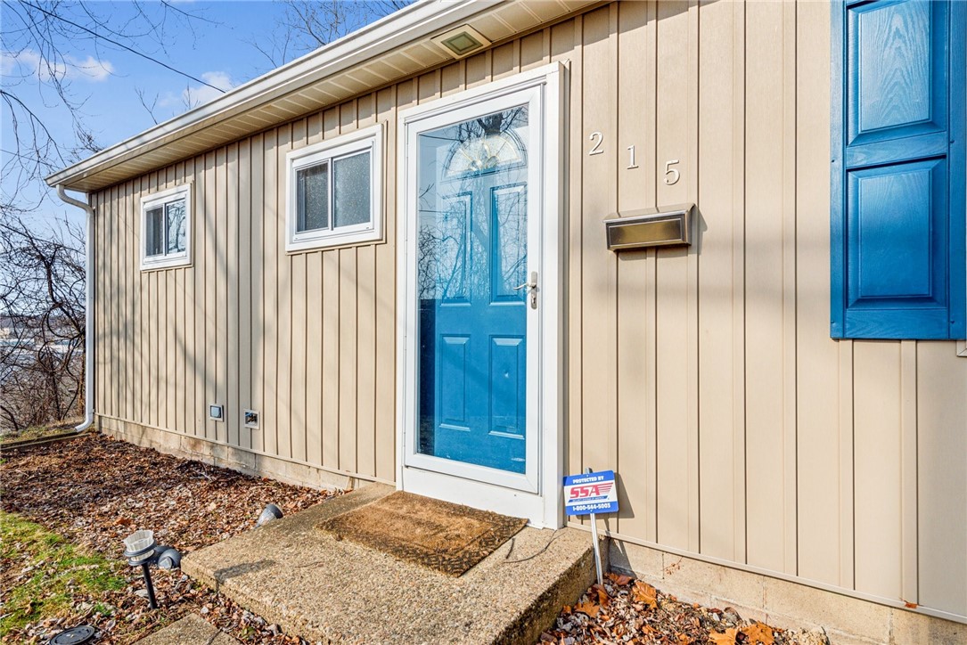 215 Summers Dr Dr, Monroeville, Pennsylvania image 3