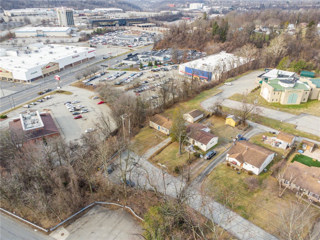 215 Summers Dr Dr, Monroeville, Pennsylvania image 25