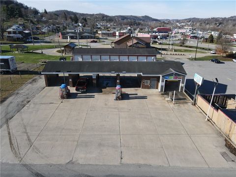 Photo of 588 W High St - 118 School Dr, Waynesburg, PA 15370 (MLS # 1743451)