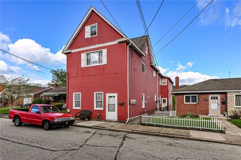 Photo of 222 Adrian Ave, Trafford, PA 15085 (MLS # 1750640)