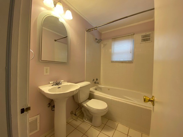 Castle Shannon, Pennsylvania 15234, United States, 3 Bedrooms Bedrooms, ,2 BathroomsBathrooms,Residential,Active,243833