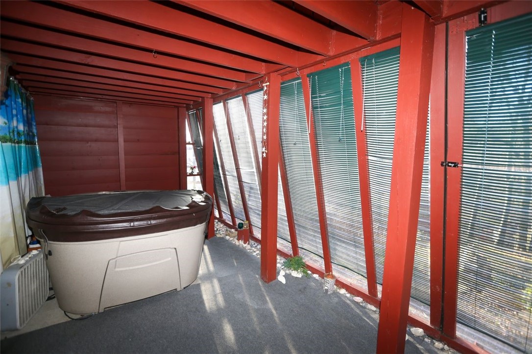 Castle Shannon, Pennsylvania 15234, United States, 3 Bedrooms Bedrooms, ,2 BathroomsBathrooms,Residential,Active,243833