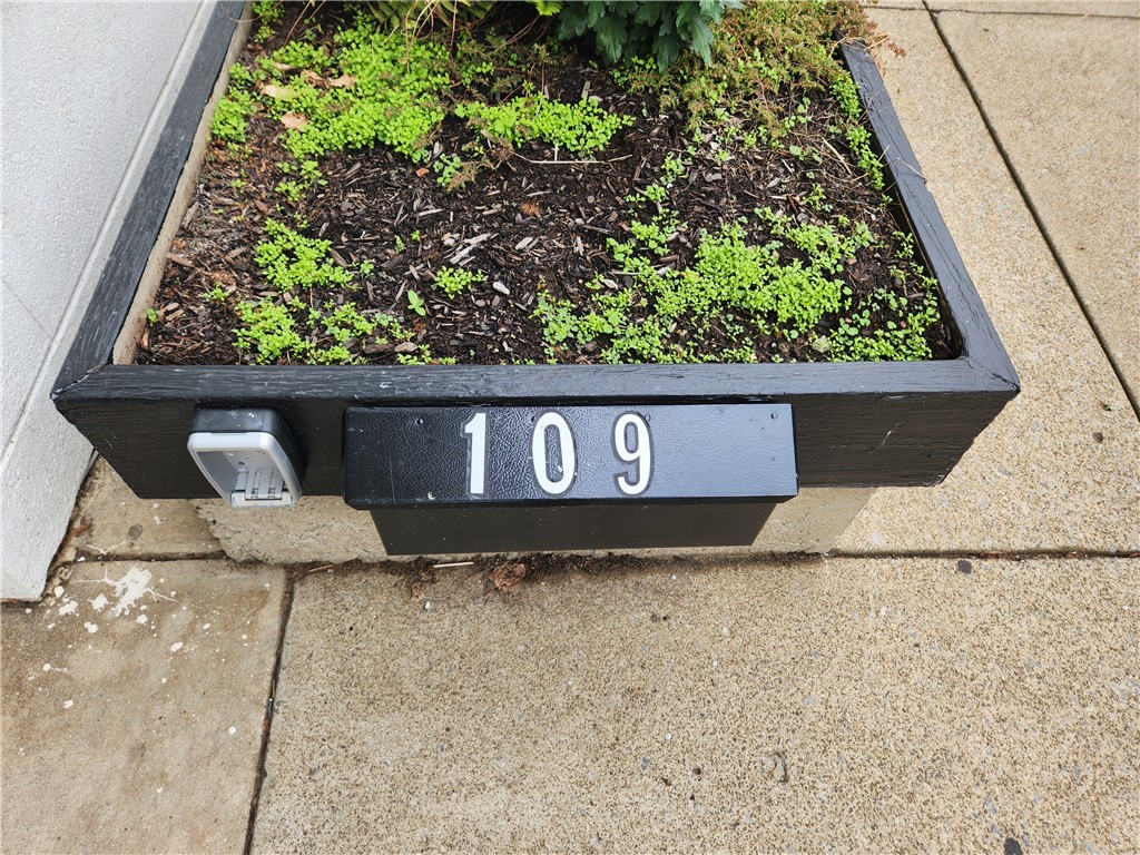 Sharon, Pennsylvania 16146, United States, ,Commercial,Contingent,38697