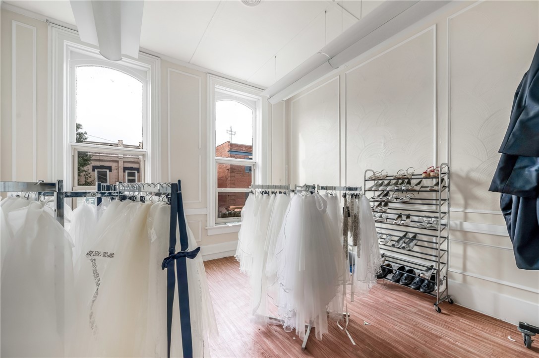 Sharon, Pennsylvania 16146, United States, ,Commercial,Contingent,38697