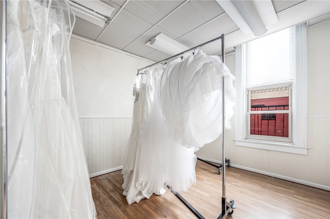 Sharon, Pennsylvania 16146, United States, ,Commercial,Contingent,38697